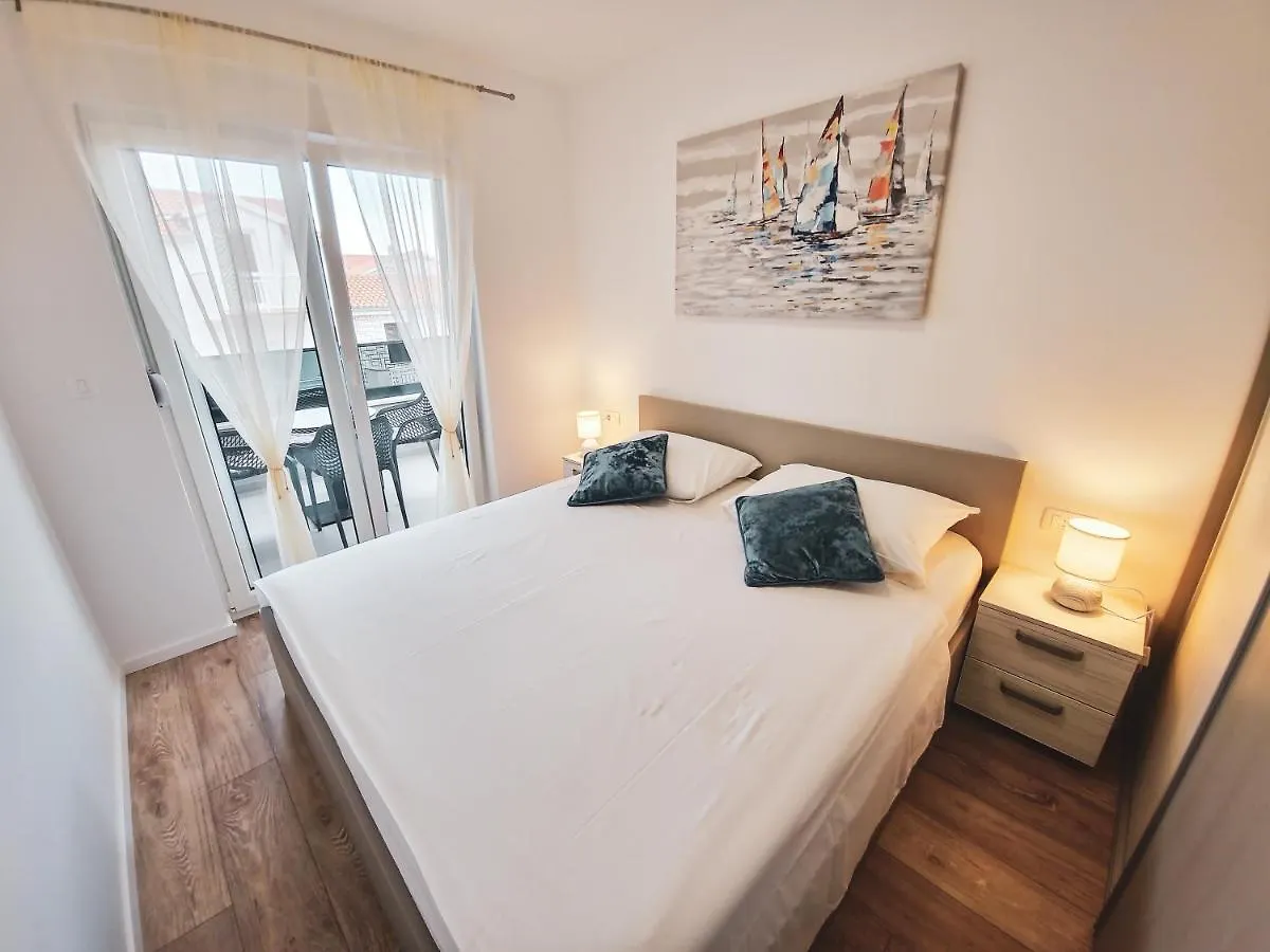 Apartment Klara Trogir Croatia
